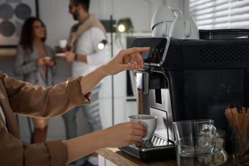 coffee maker machine (Yongkeng Electric & Hardware Company: A Professional Home Appliance Manufacturer in China, Providing OEM & ODM Service.)