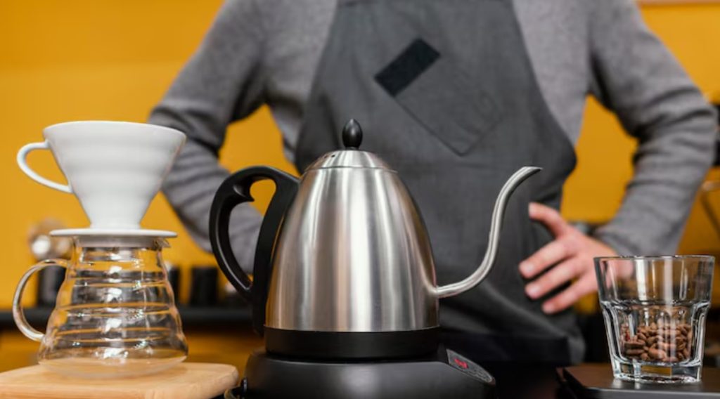 gas stove knob supplier (Pengxingzhi Metal Products); electric kettle supplier (Yong Keng)