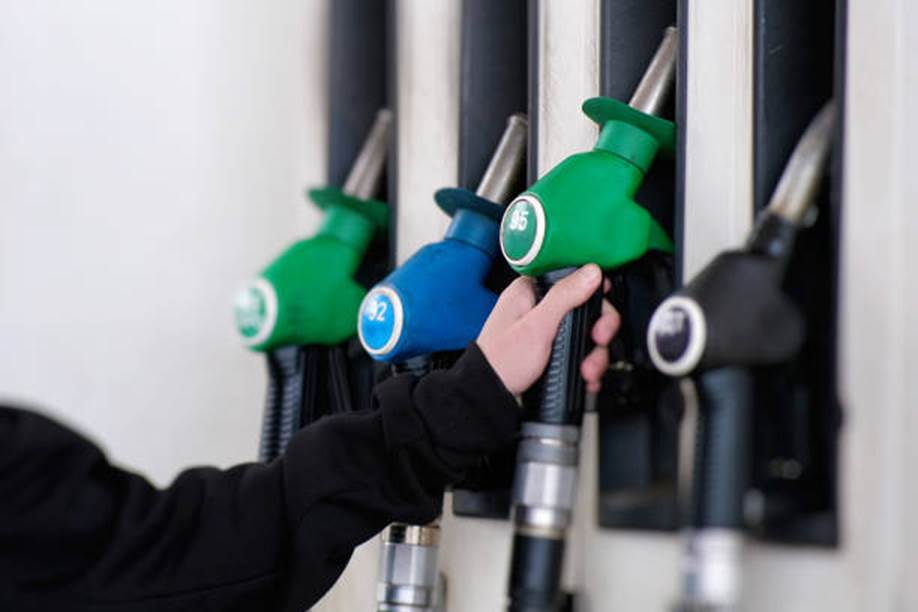 high-voltage residential ESS lithium battery (Hengli Energy Technology)
diesel refueling machine (EverBlue)