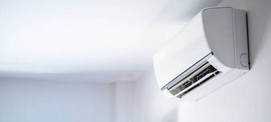 wall-mounted split air conditioner (United Star)
inverter power supply (Chengsheng Electric Equipment)